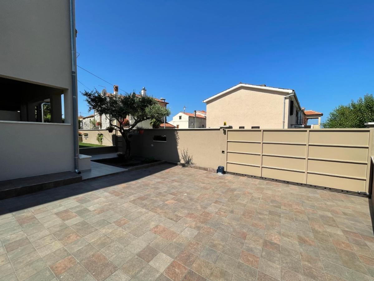 House Runa Porec - Housity