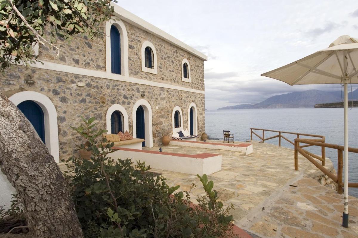 Karavostassi - The Stonehouse - Housity
