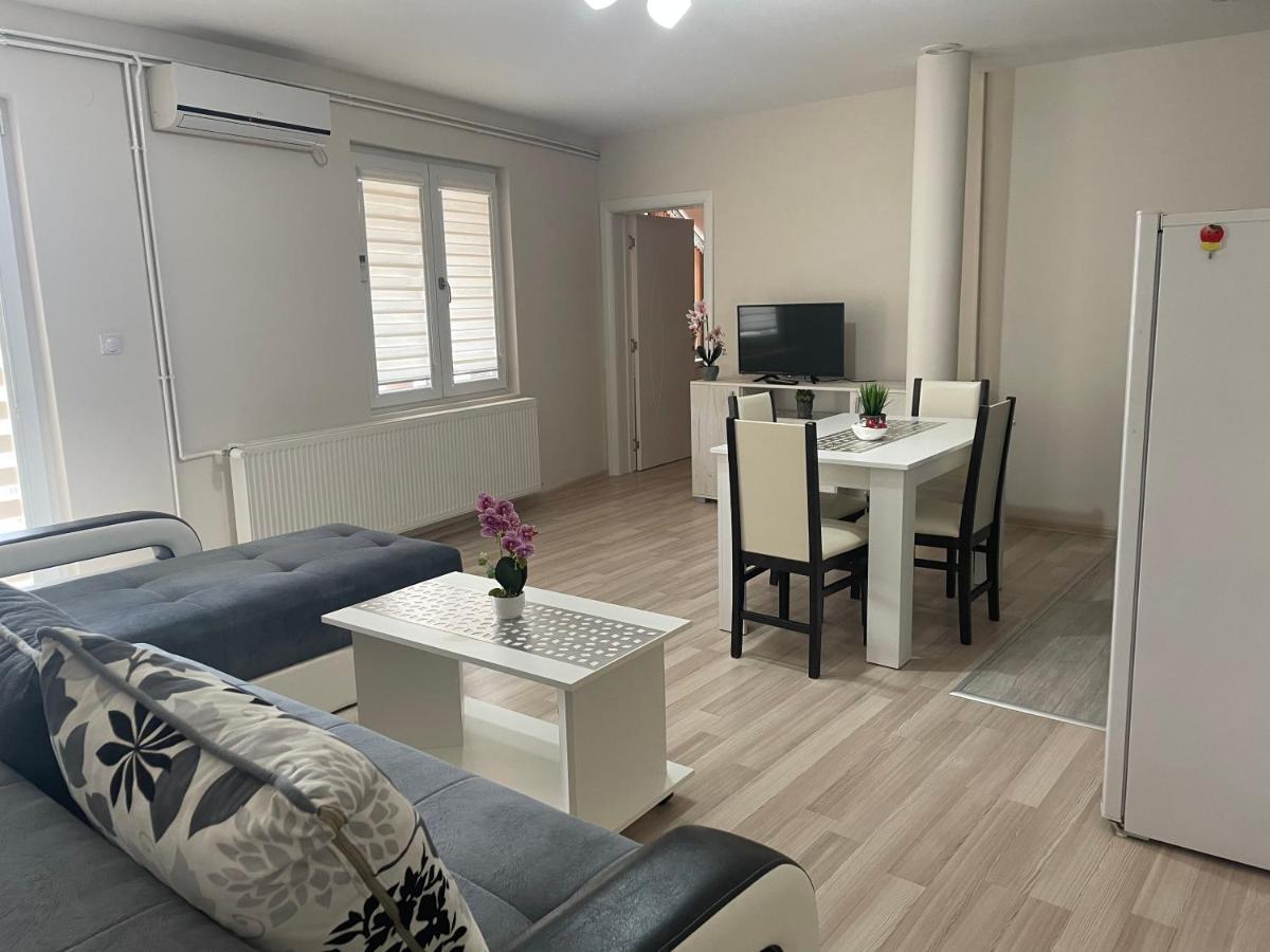 Apartmani Vrla - Housity
