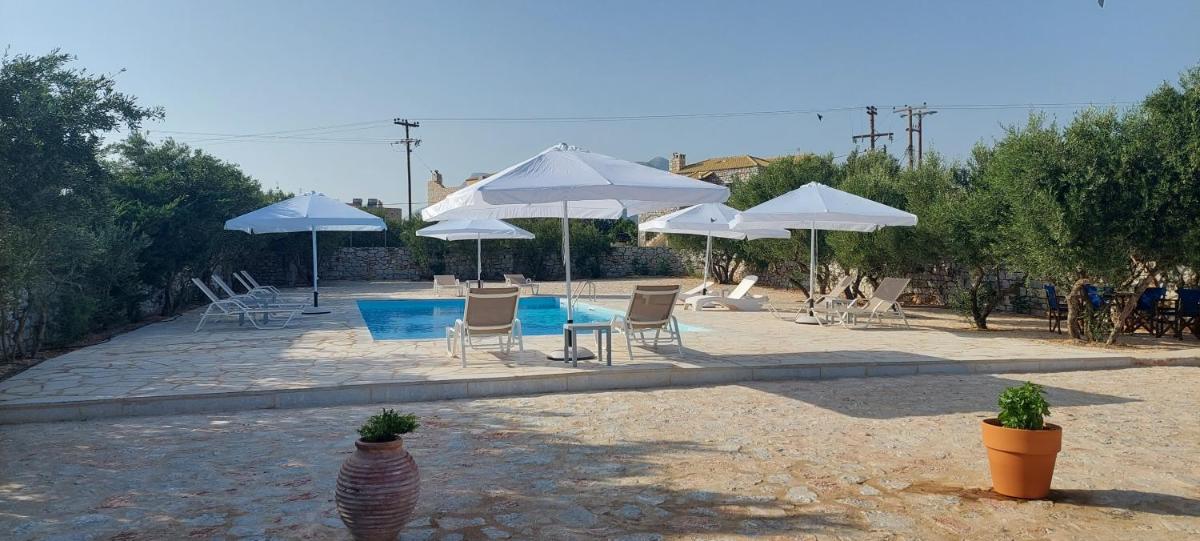 Koukouri Suites - Housity
