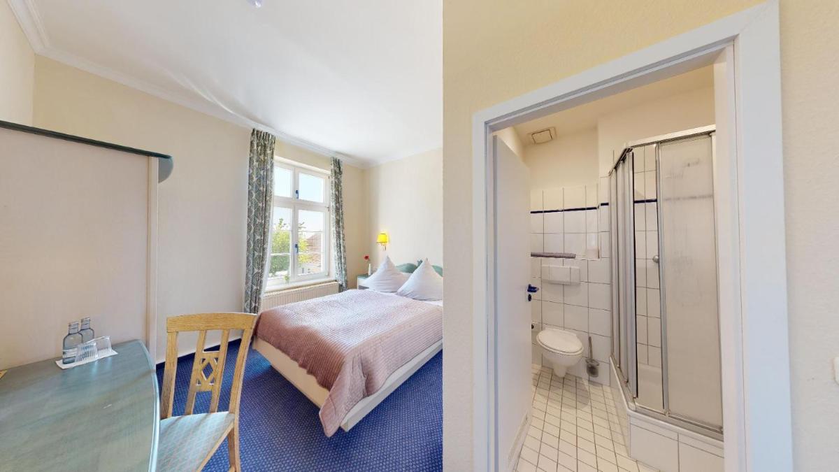 Landhotel Schloss Daschow - Housity