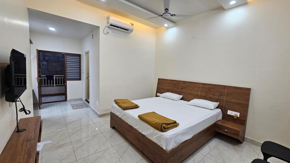 RAJ COMFORTS - Housity