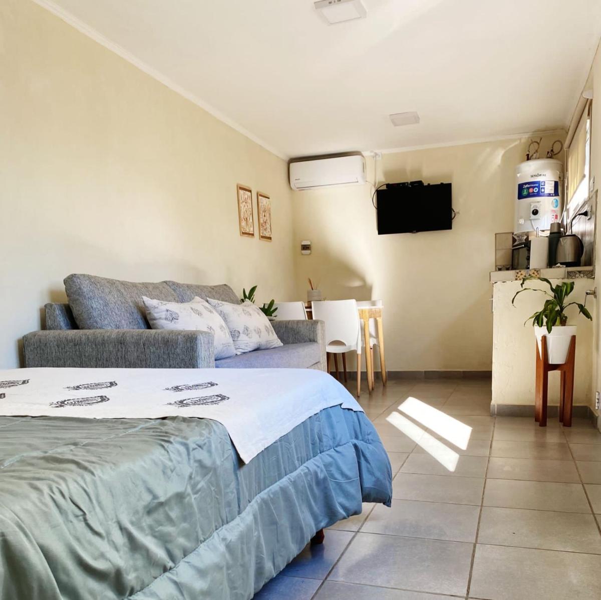 *Viejo Refugio* - Housity