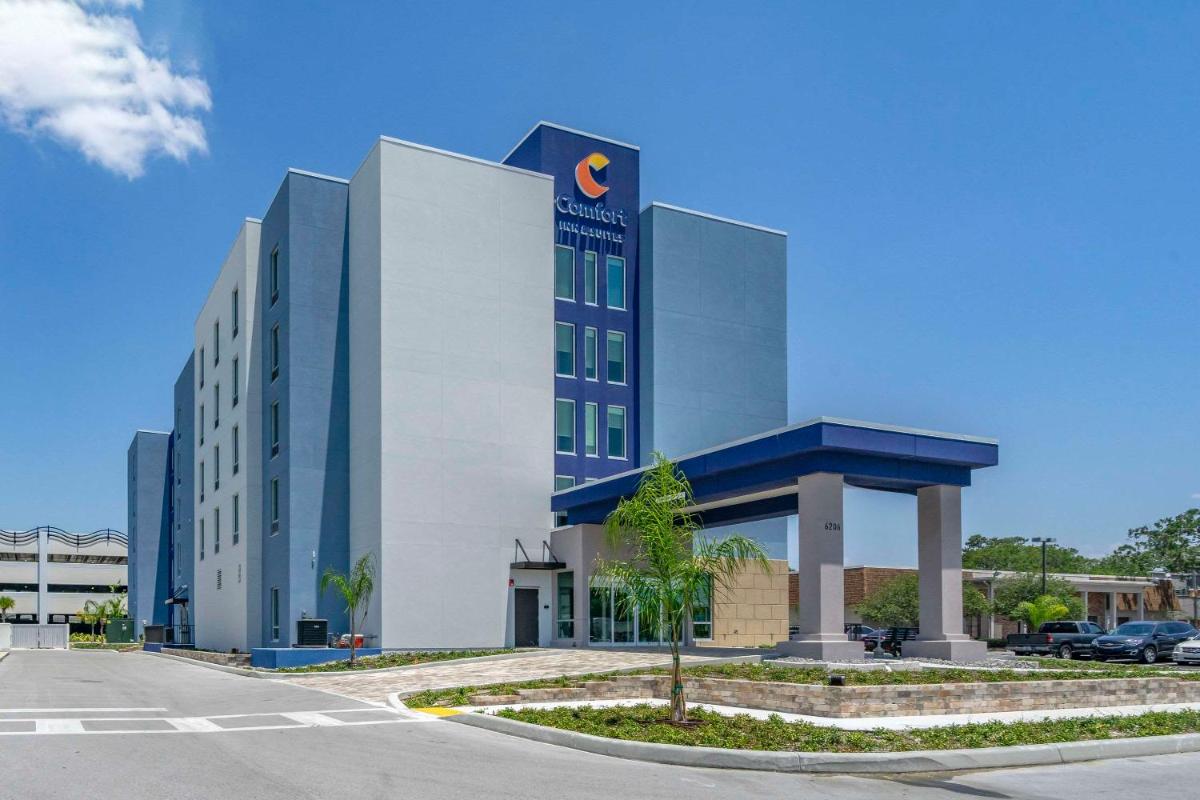 Comfort Inn & Suites New Port Richey Downtown District - Housity
