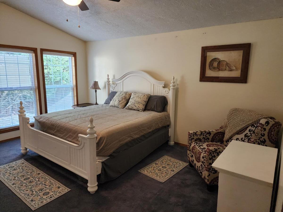 A Wine Country Home in Yamhill County - Housity