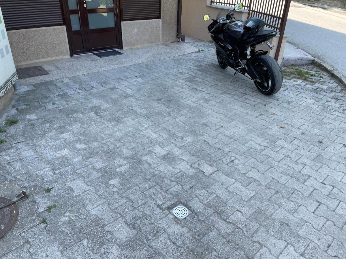Bora Apartmani - FREE PARKING - CITY CENTER - Hizvo