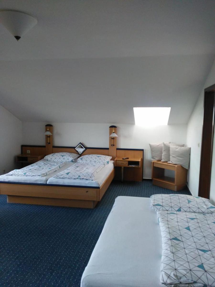 Zum Lahnfelsen - Housity