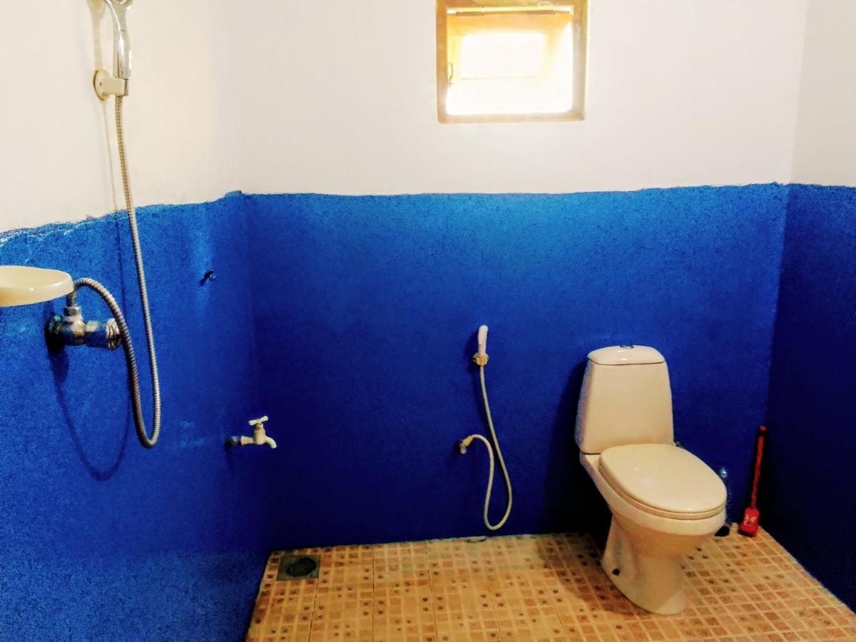Peacock Family Stay - Hizvo
