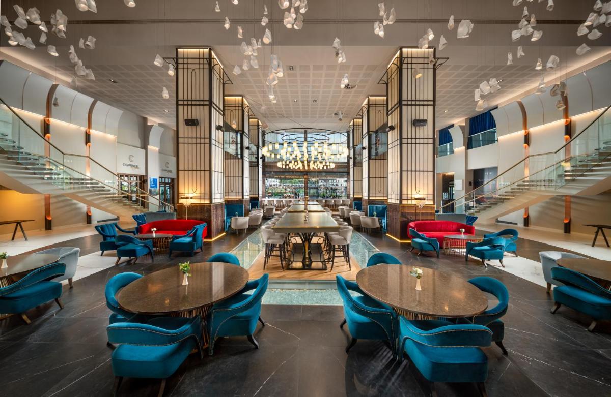 Suitetrails - Radisson Blu Hotel Bucharest