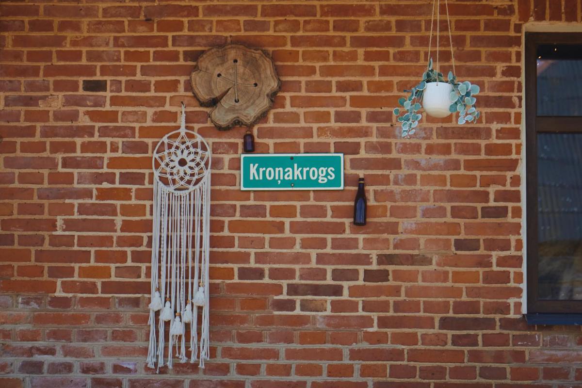 Kro?akrogs - Housity