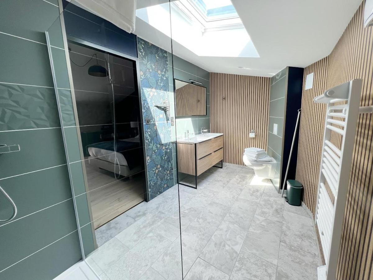 Le240b #3 - Housity
