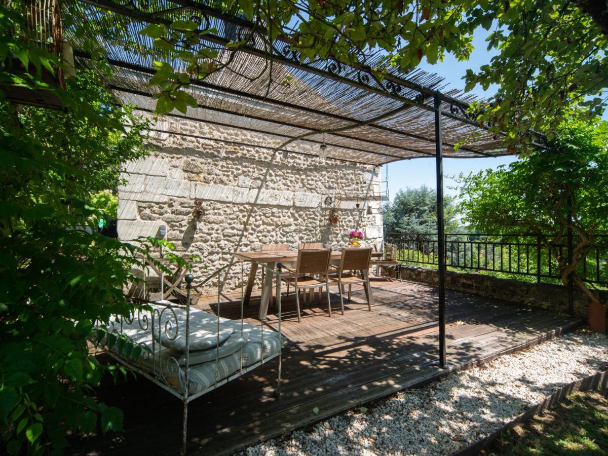 Holiday Home Le Pigeonnier by Interhome - Housity