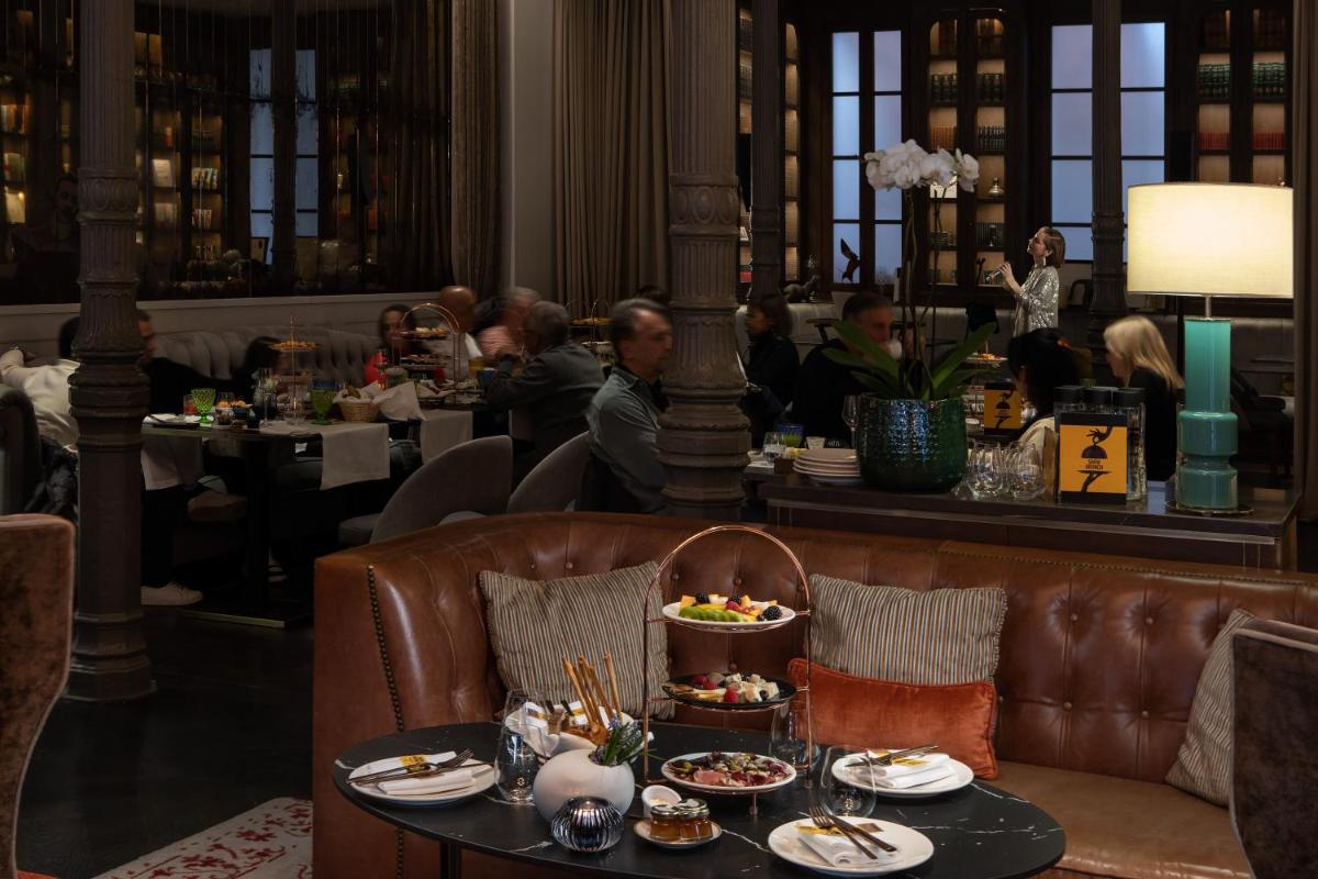 Bebidas en Gran Hotel Inglés - The Leading Hotels of the World