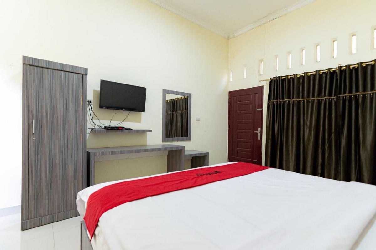 RedDoorz At Pariban Homestay Parbaba - Housity