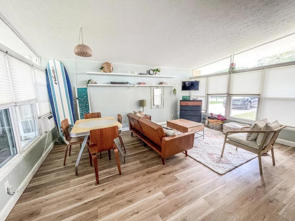 NEW! Mid-Century Modern Themed Family Home! - Housity