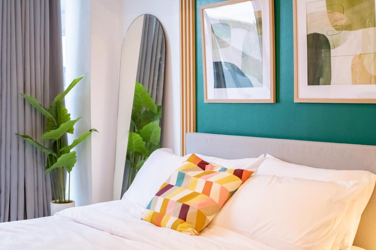 Vibrant Cozy Studio Unit in IT Park - Housity