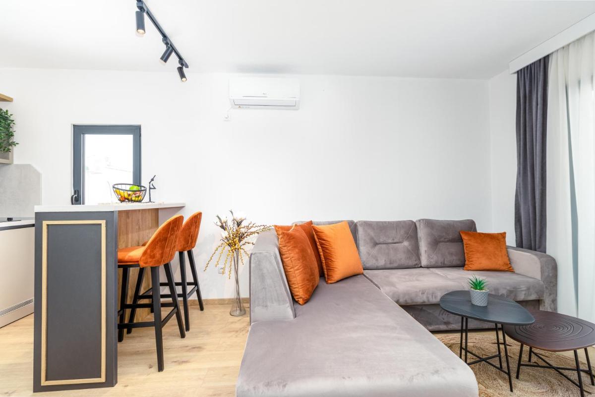 Ema'ar Villas - Housity