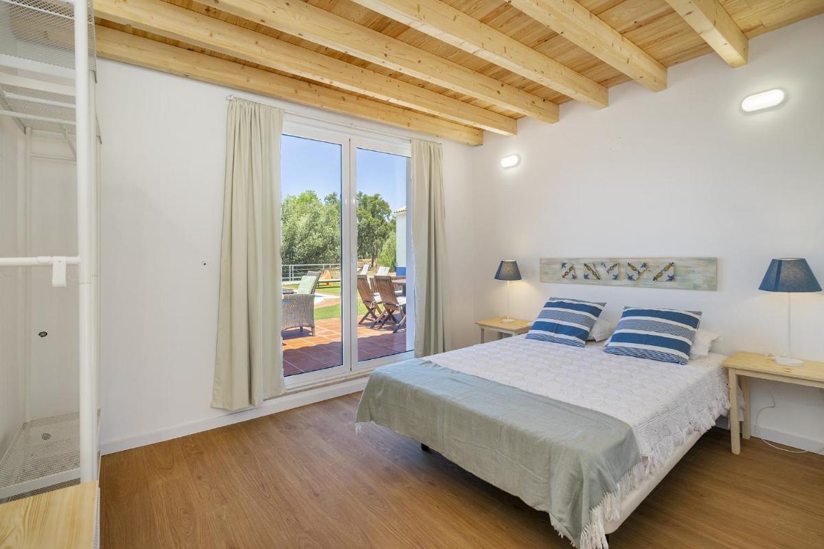 Chaparral Wonderful house in Nature 1h from Lisbon by Soulplaces - Housity
