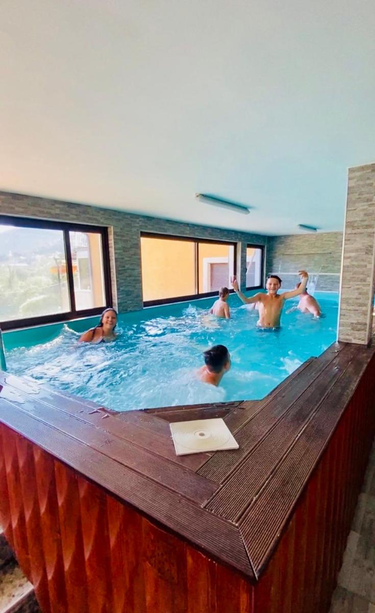 Lola's House - Housity