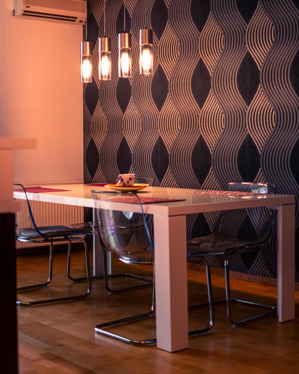 MOZART RESIDENCE PLOIEȘTI Family and Business Apartment - Housity