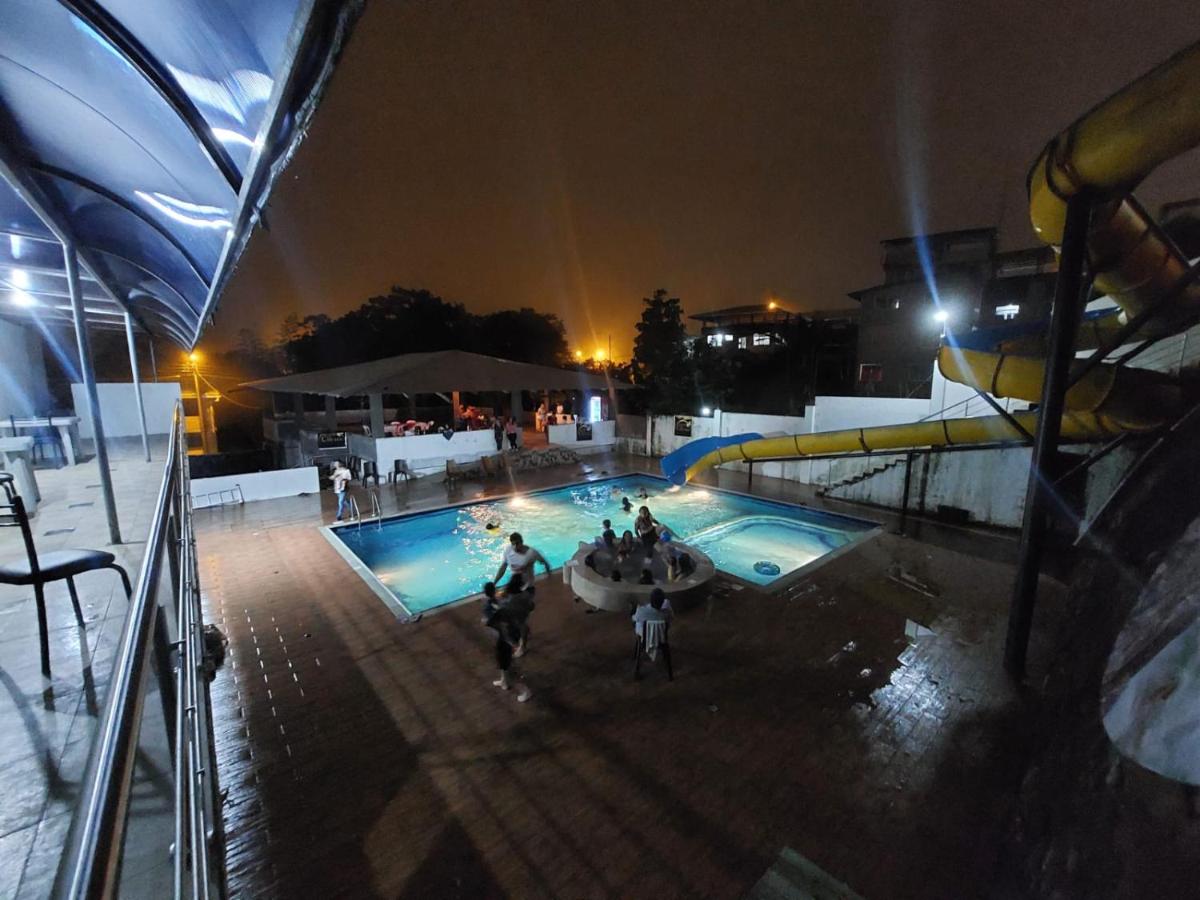 Hotel La Cascada - Housity