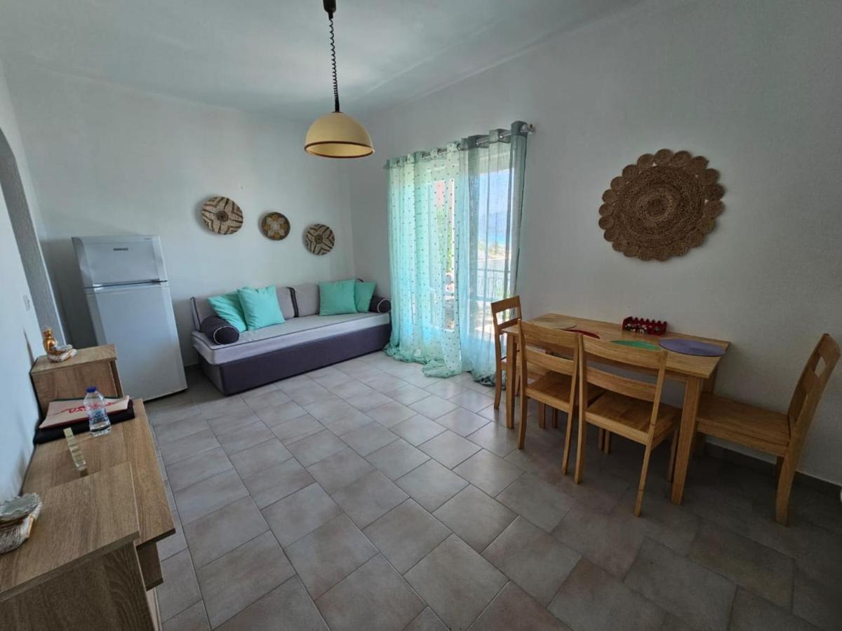 Standart Apartments , Glyfada Beach - Housity