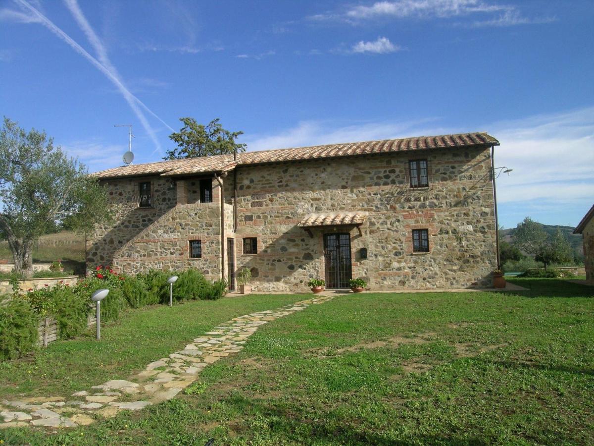Villa Podere Oliveto - Housity