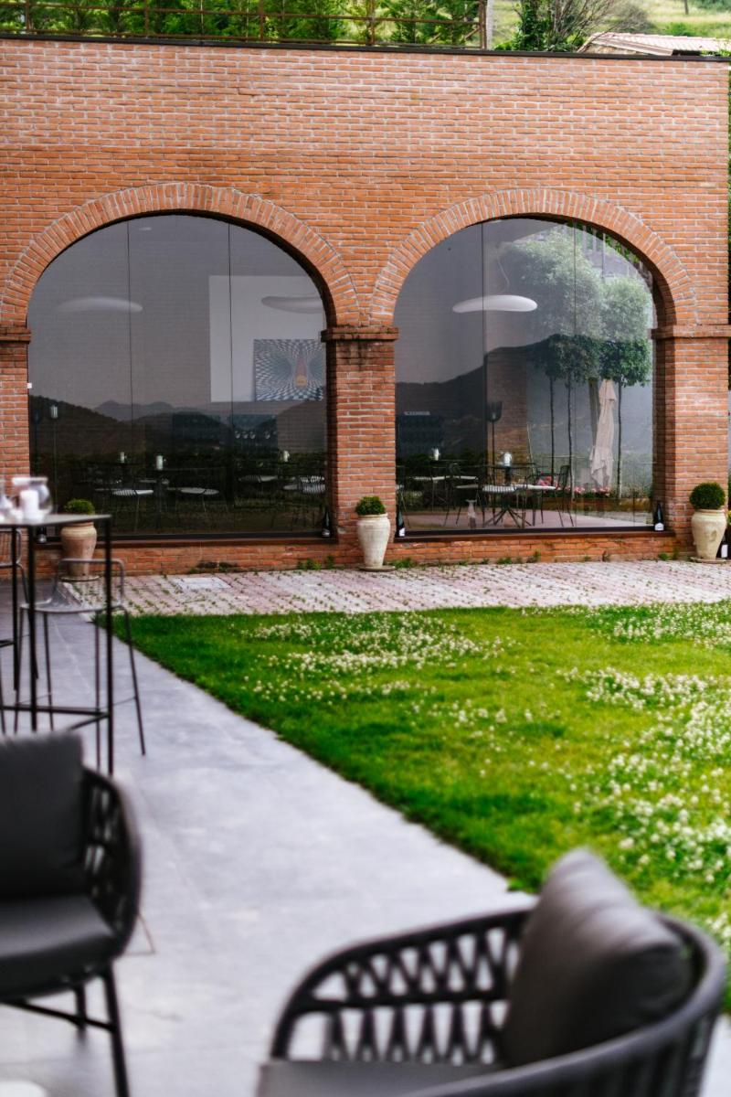 Agriturismo Podere Cavaga Lago d'Iseo Agribio Winery - Housity