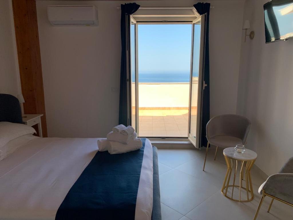 Labiente Suite & Breakfast - Housity