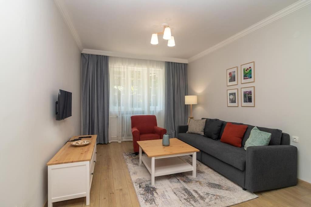 Suitetrails - Apartment in the Heart of Sofia