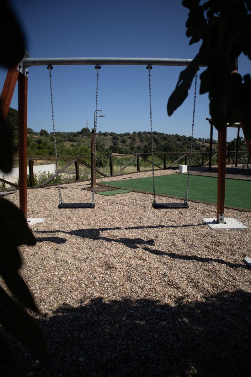 A área de jogos para crianças em Aires da Serra Hotel