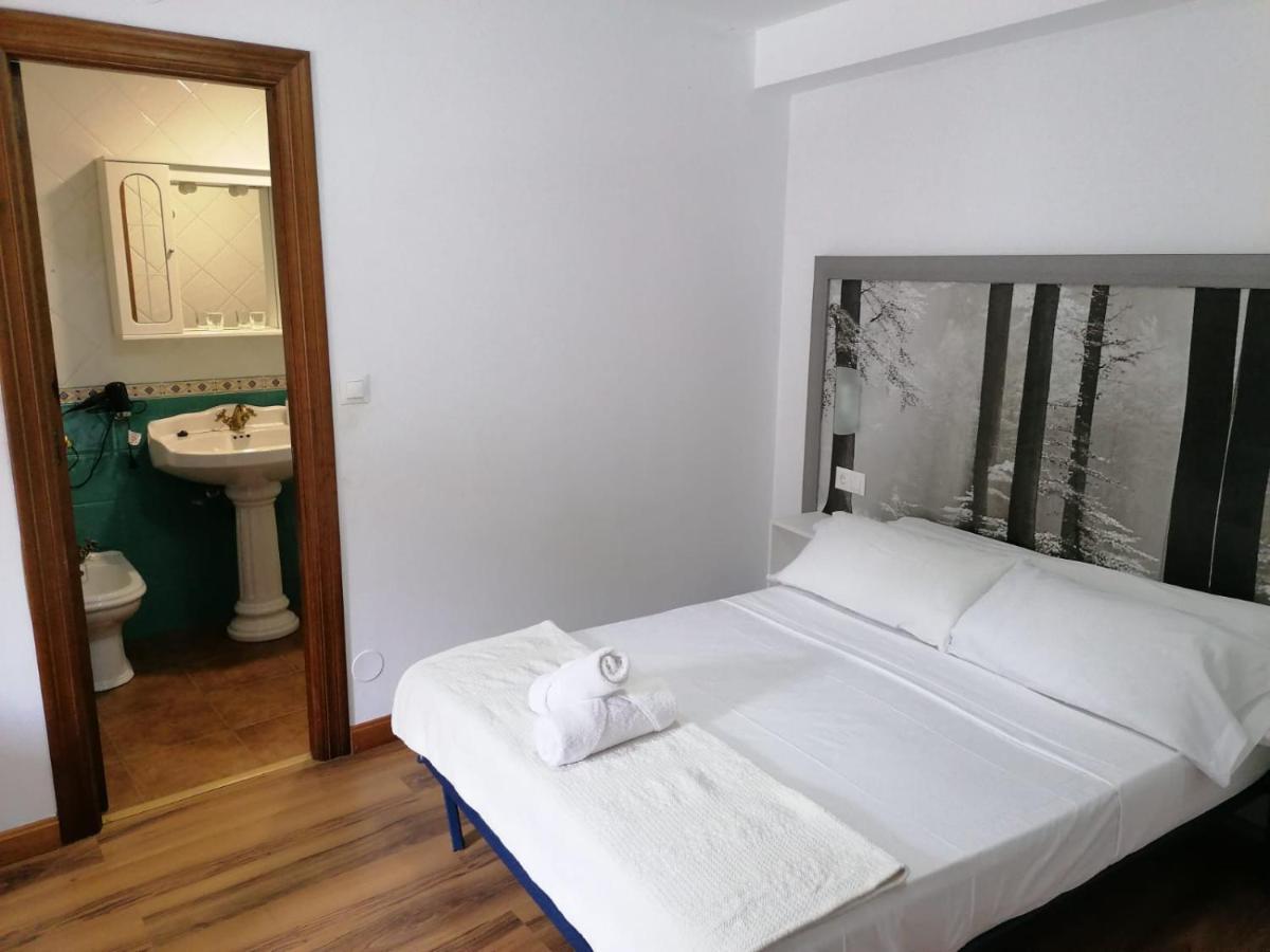 Hello Astur Green - Housity