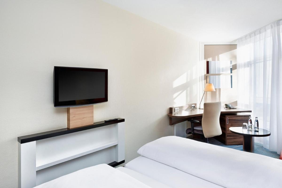 H+ Hotel Köln Brühl - Housity