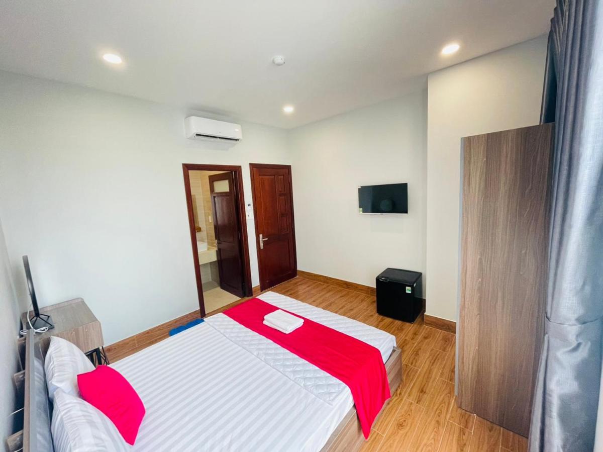 Phú Gia Hotel - Housity