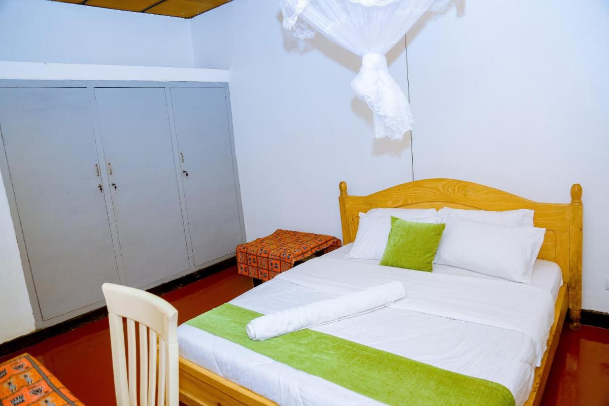 Suitetrails - INZOZI AFRICA HOUSE B&B-Kimihurura