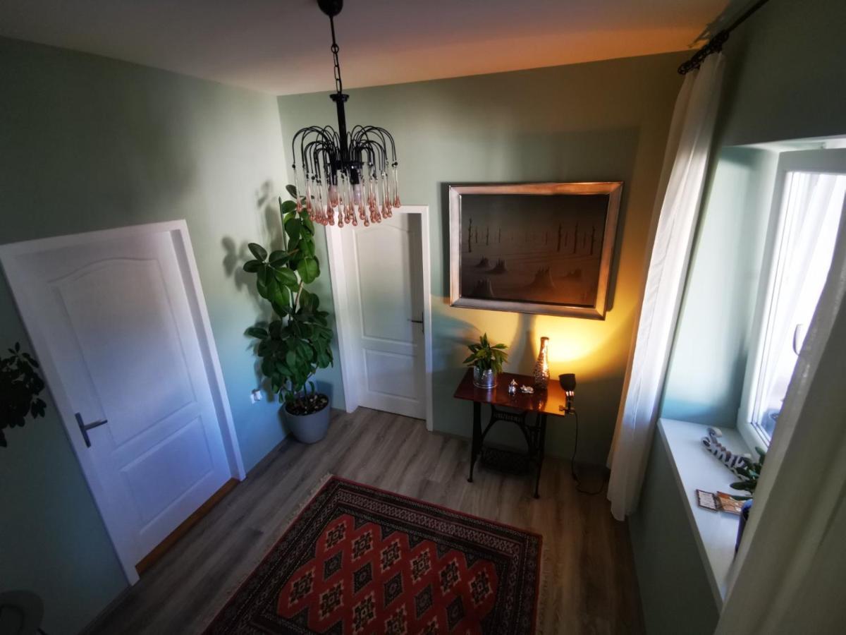 Sombor 19 Central Apartment - Housity