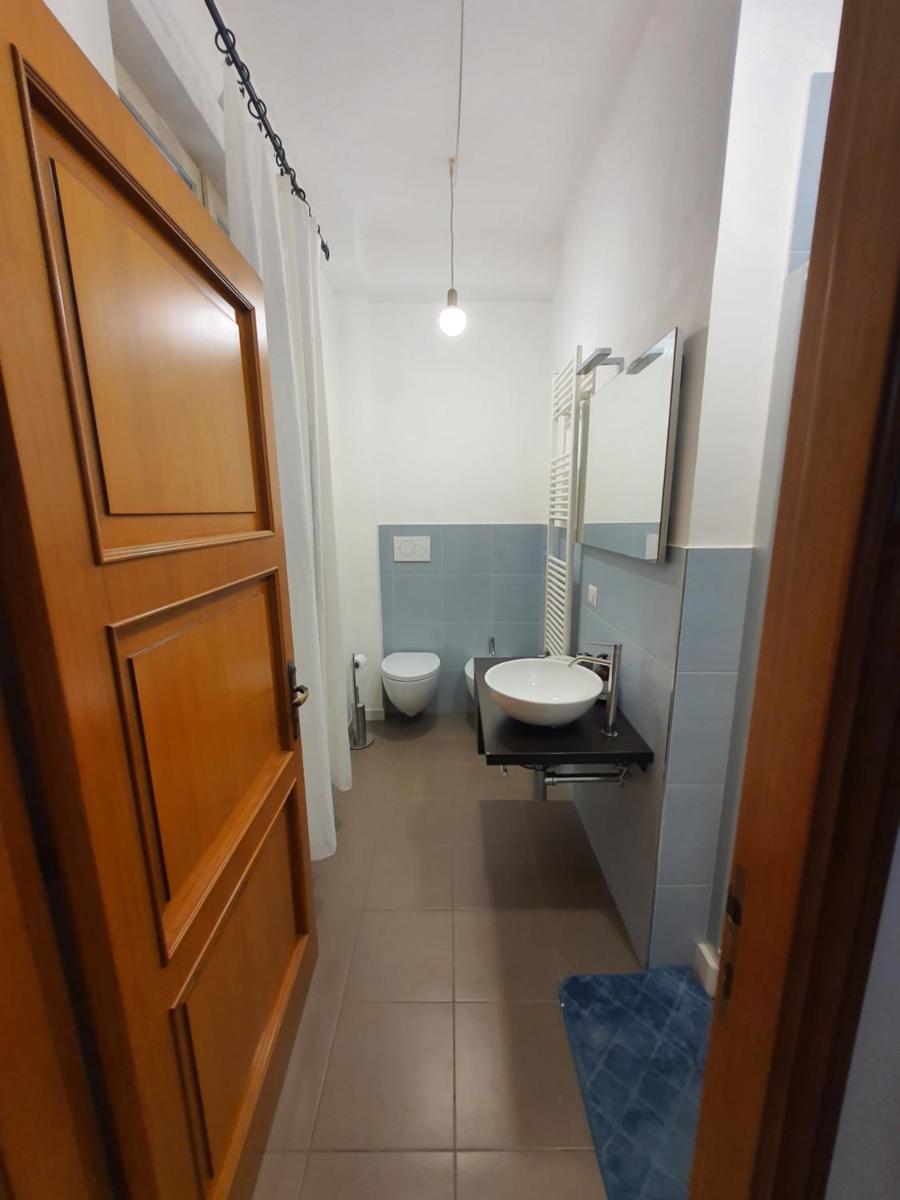 NEL BLU - Housity