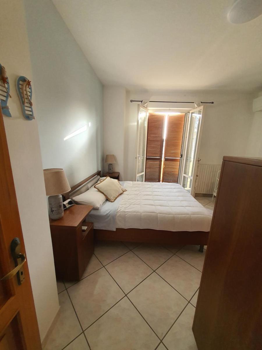 NEL BLU - Housity