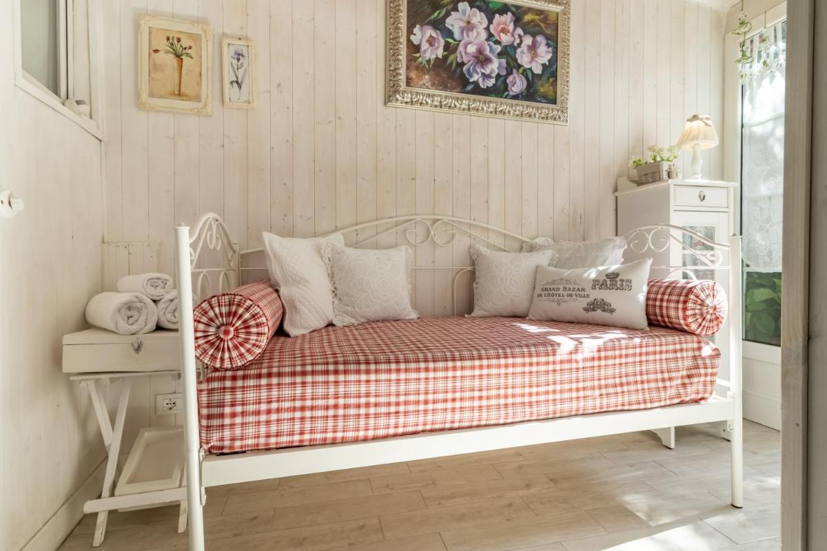 Emma's House - Housity
