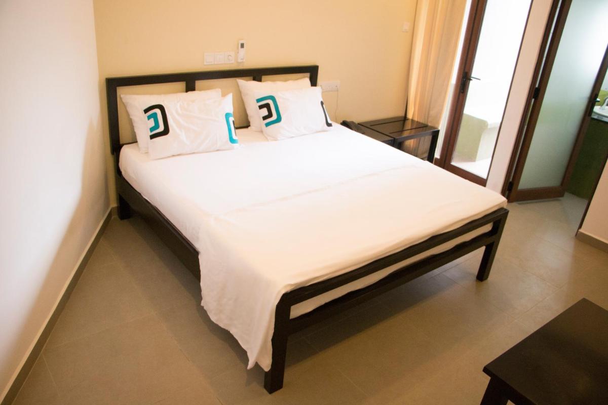 Saninro Hotel - Ragama - Housity