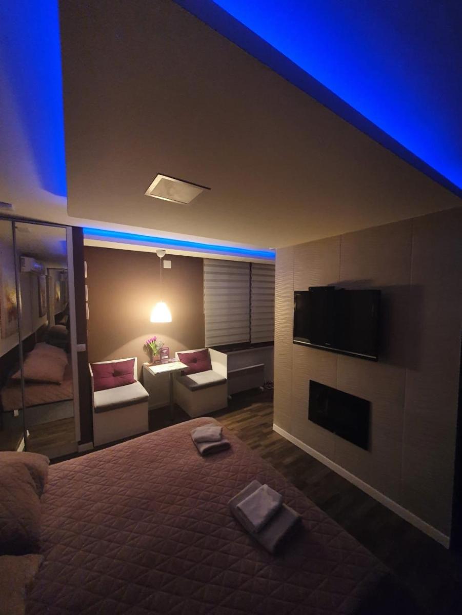 Vladana LUX App - Housity