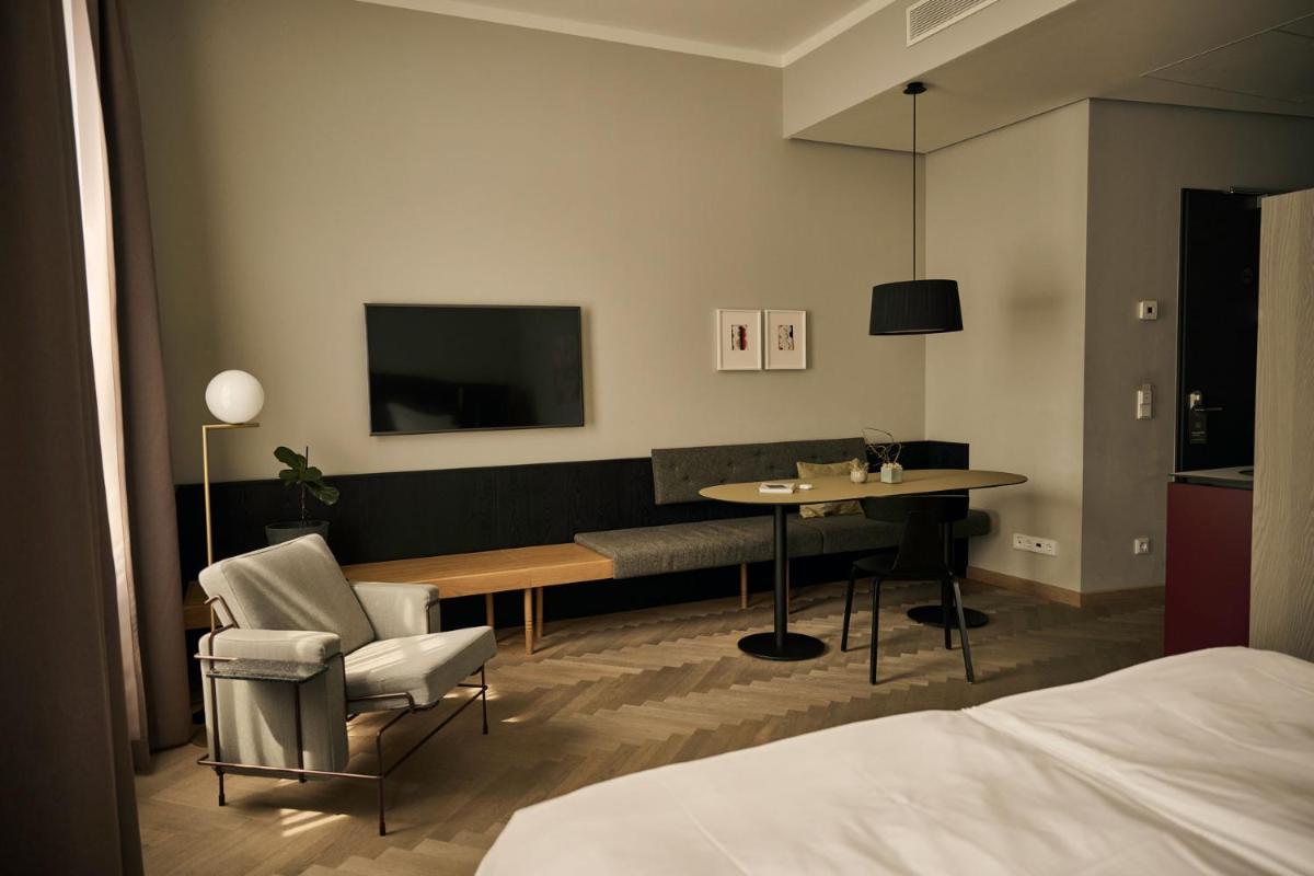 Melter Hotel & Apartments - a Neighborhood Hotel - Housity