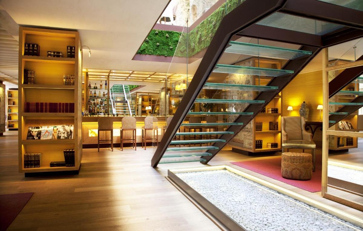 Imagen de la galería de URSO Hotel & Spa, a Small Luxury Hotel of the World, en Madrid