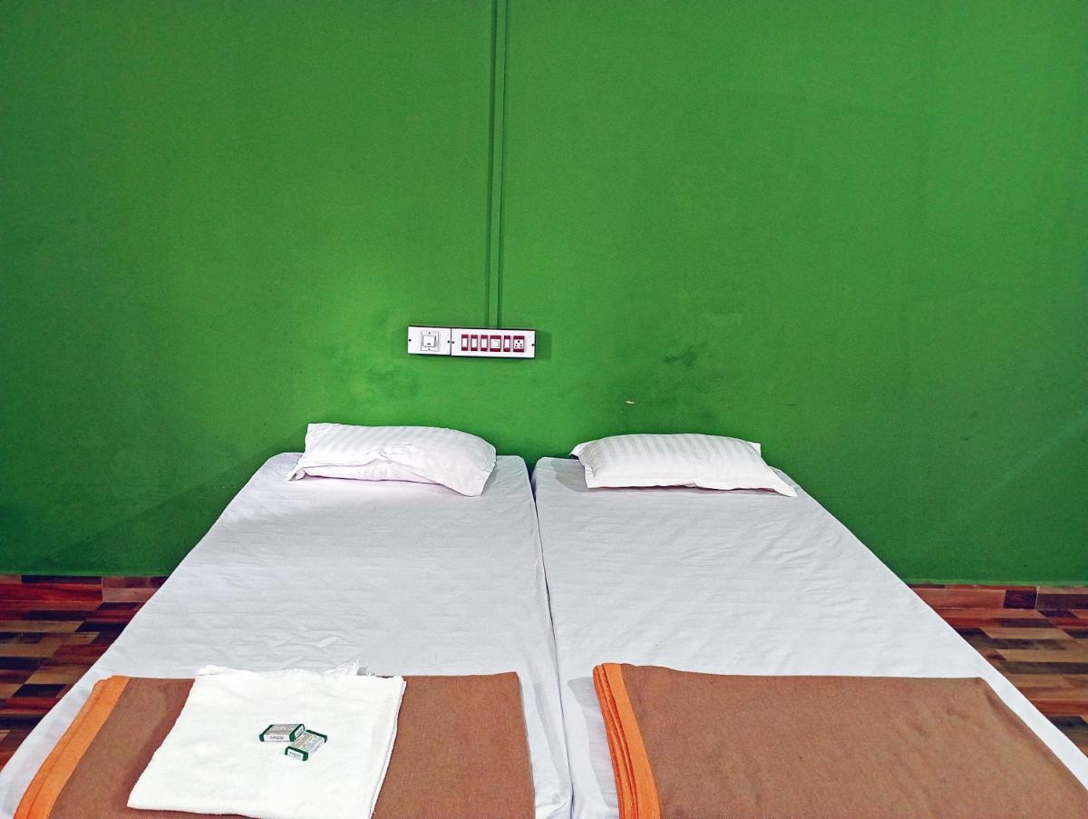 STAYMAKER Go Green Resort - Housity