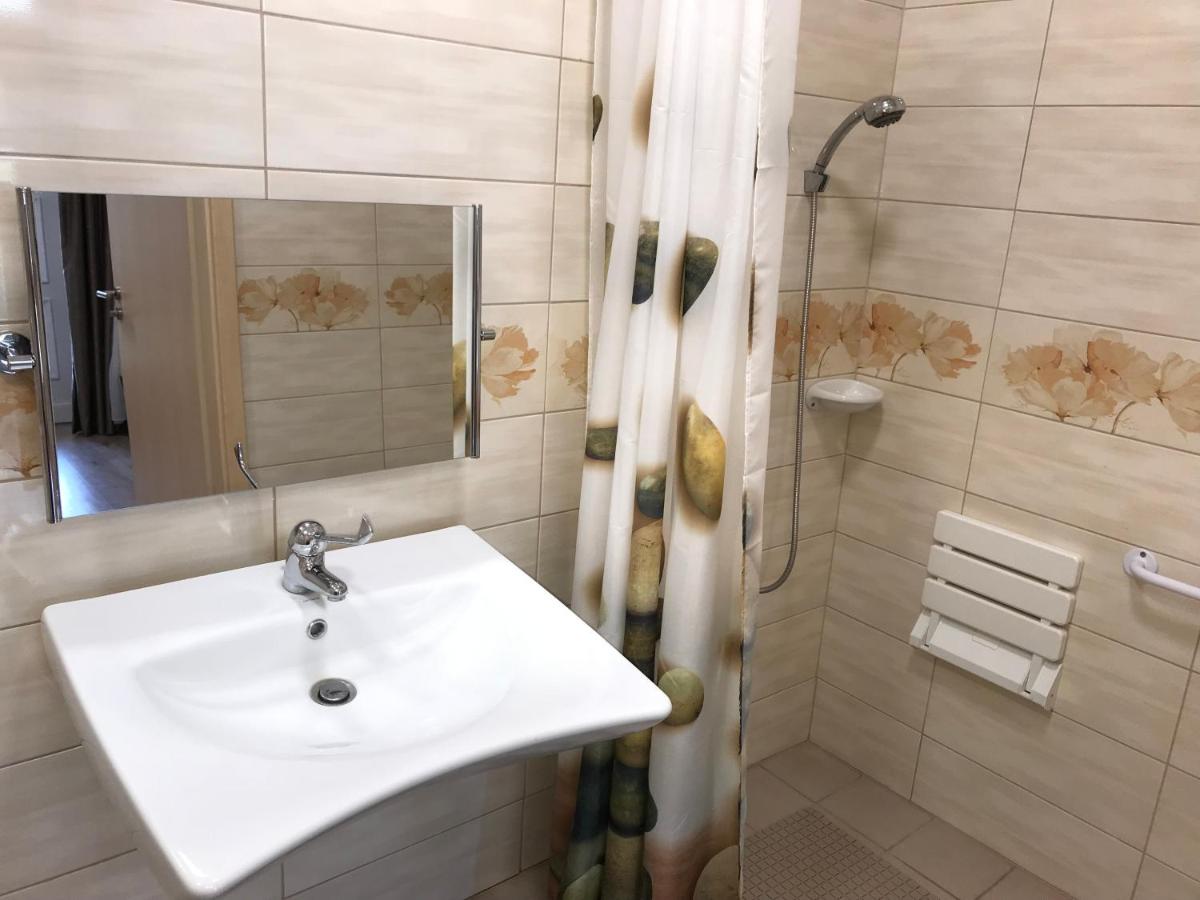 Tó-Party Apartman - Housity