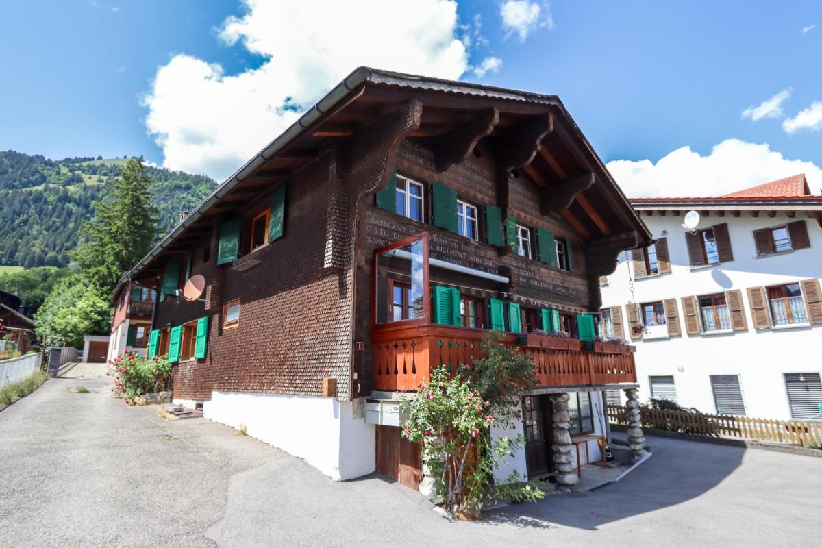 Chalet Nostalgie - Housity
