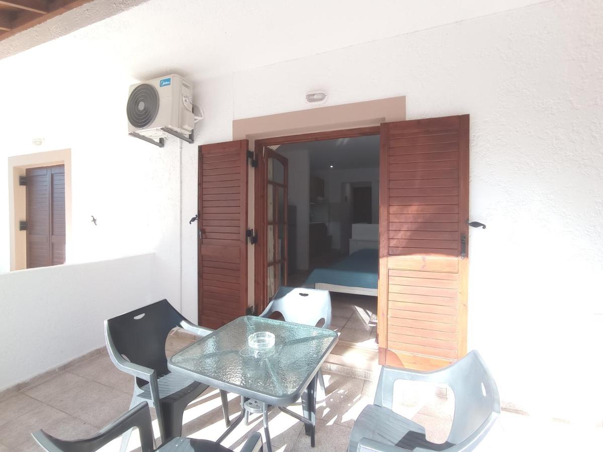 Flower Apartments - Hizvo