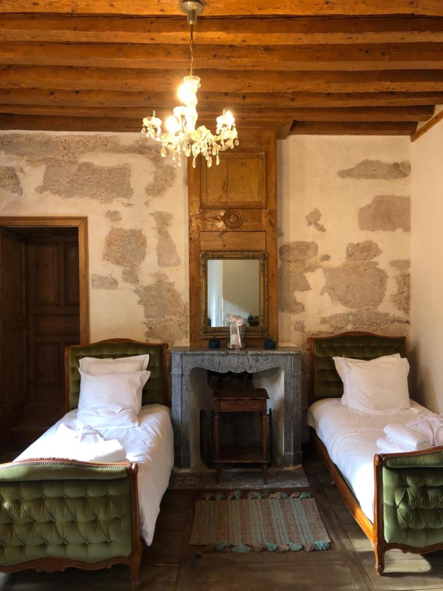 Domaine du Très-Haut - Château de Montanges - Housity