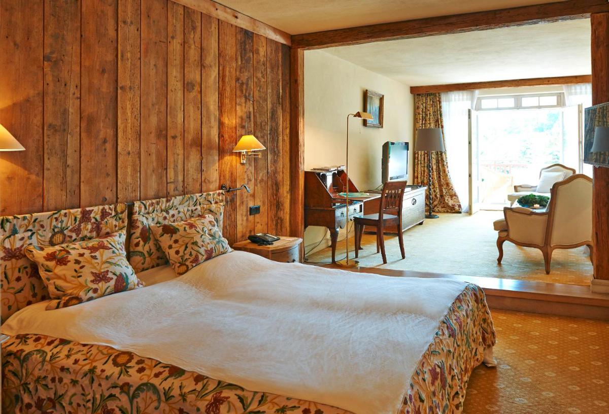 Ein Bett oder Betten in einem Zimmer der Unterkunft BLEICHE RESORT & SPA