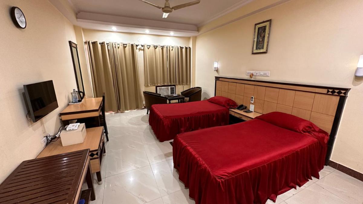 Hotel Sriyash Regency - Housity